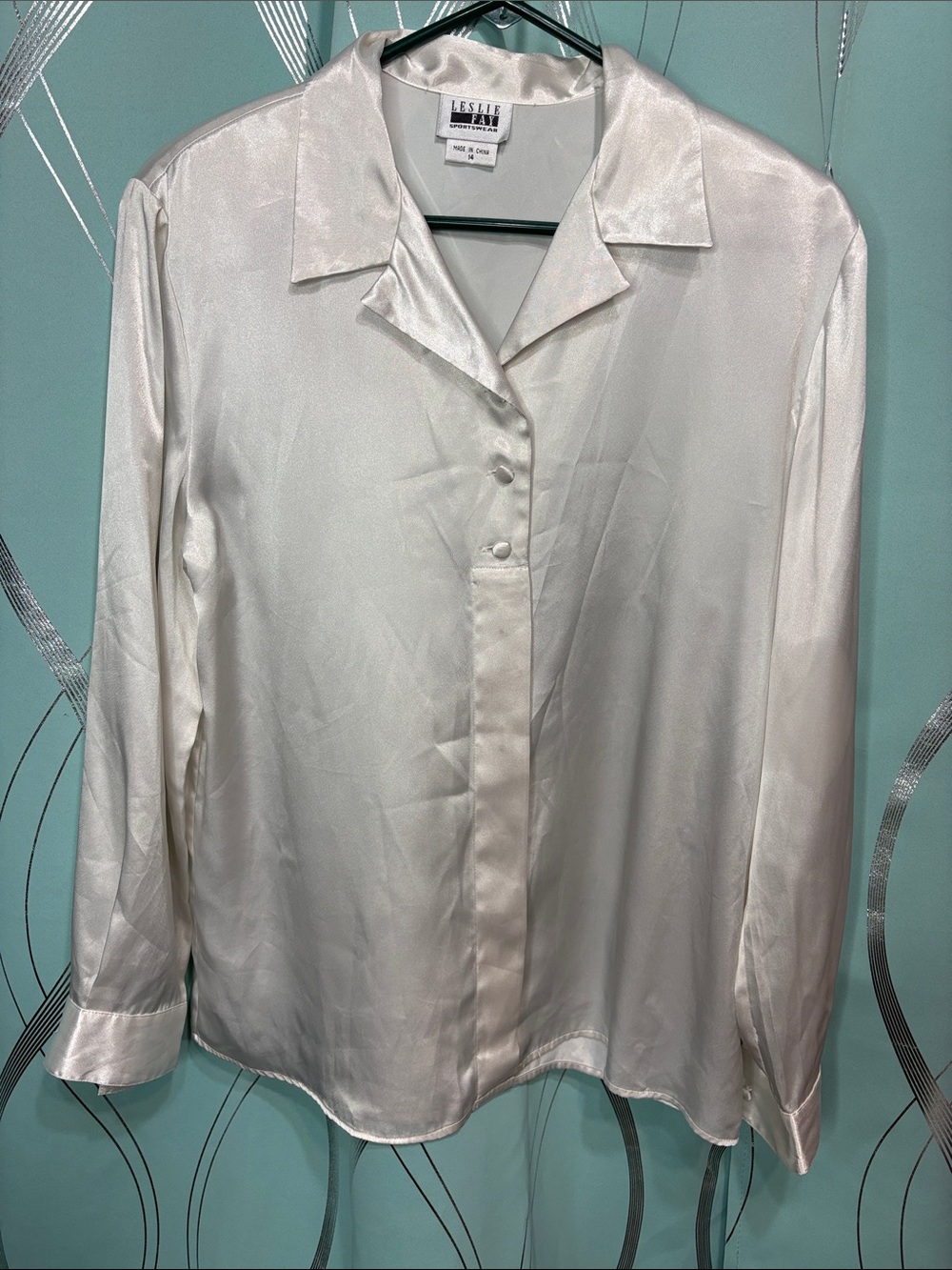 Leslie Fay Satin Button-Front Blouse in iridescent white